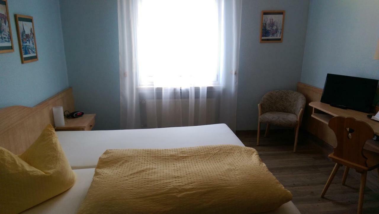 Hotel-Gasthof Krone-Lax Scheinfeld Bagian luar foto